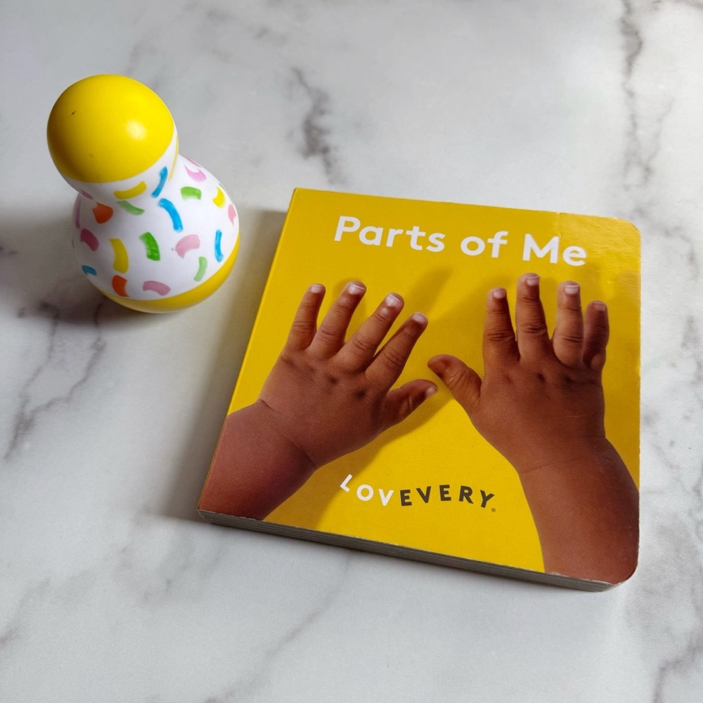 Lovevery Senser Playkit Bundle - ‘Parts of Me’ Book & Tummy Time Wobbler